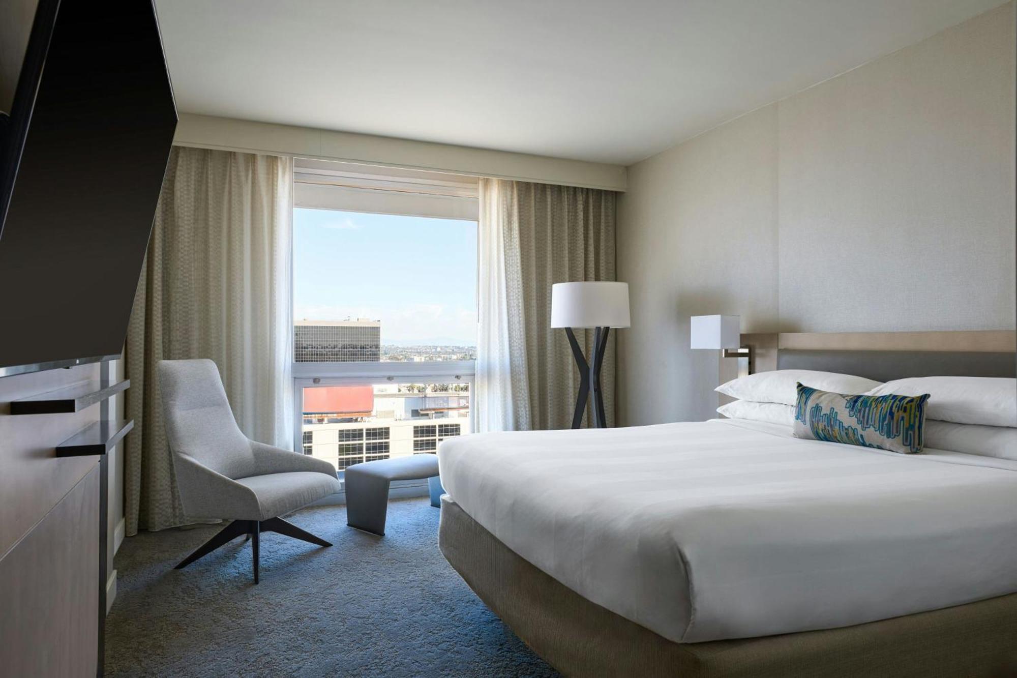 Los Angeles Airport Marriott — Photos 1